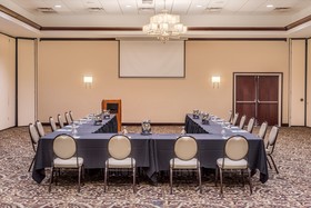 Holiday Inn Chicago North - Gurnee