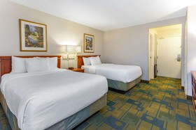 La Quinta Inn & Suites by Wyndham Chicago Gurnee