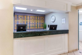 La Quinta Inn & Suites by Wyndham Chicago Gurnee