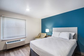 WoodSpring Suites Gurnee-North Chicago
