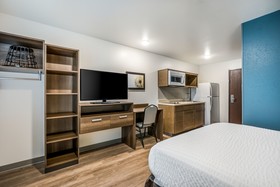 WoodSpring Suites Gurnee-North Chicago