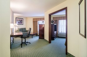 Quality Inn & Suites