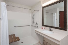 Seasons Inn & suites