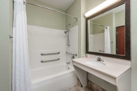 Seasons Inn & suites