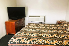 Manor Motel By OYO Near Oak Brook Chicago Westchester