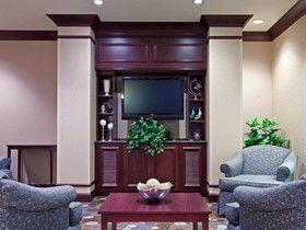 Holiday Inn Express & Suites Chicago West-O'Hare Airport Area