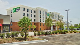 Holiday Inn Express & Suites Chicago West-O'Hare Airport Area