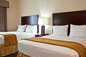 Holiday Inn Express & Suites Chicago West-O'Hare Airport Area