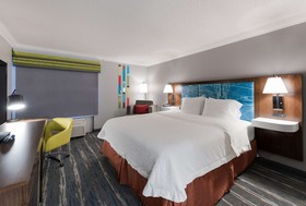 Hampton Inn & Suites Chicago/Hoffman Estates