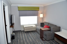 Hampton Inn & Suites Chicago/Hoffman Estates