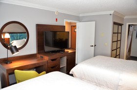 Hampton Inn & Suites Chicago/Hoffman Estates