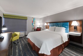 Hampton Inn & Suites Chicago/Hoffman Estates