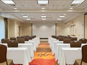 Hilton Garden Inn Hoffman Estates