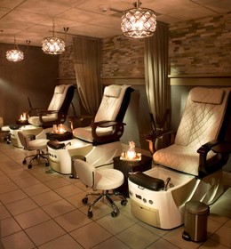 Eaglewood Resort and Spa