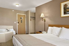 Baymont by Wyndham Jacksonville