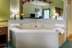 Quality Inn Jacksonville Near I-72