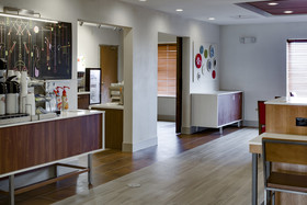 Holiday Inn Express Hotel & Suites Jacksonville