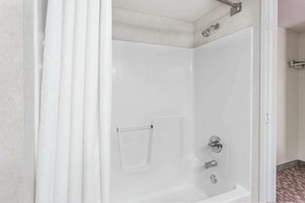 Wingate by Wyndham Joliet