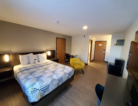 Motel 6 Kewanee