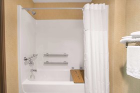 Super 8 by Wyndham Galva
