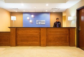 Holiday Inn Express & Suites Chicago South Lansing