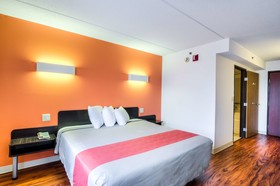 Motel 6 Chicago South-Lansing #4808