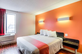 Motel 6 Chicago South-Lansing #4808