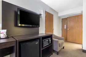 Sleep Inn Near I-80 And I-94