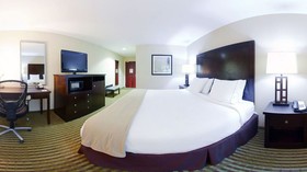 Holiday Inn Express Le Roy - Bloomington Area