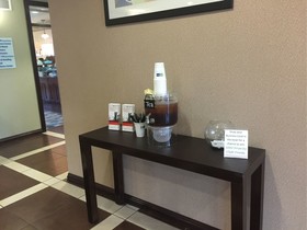 Holiday Inn Express Le Roy - Bloomington Area