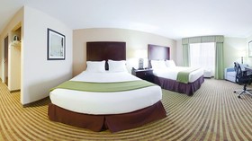 Holiday Inn Express Le Roy - Bloomington Area