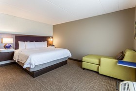 Hampton Inn Suites Chicago Libertyville