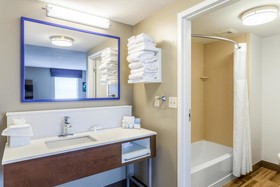 Hampton Inn Suites Chicago Libertyville