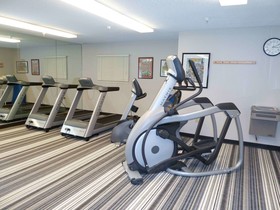 Sonesta Simply Suites Chicago Libertyville
