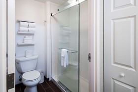 Hampton Inn & Suites Lincolnshire