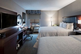 Hampton Inn & Suites Lincolnshire