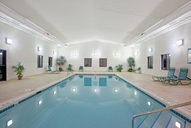 Staybridge Suites Chicago - Lincolnshire