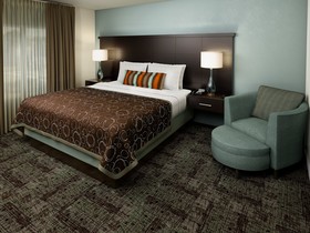 Staybridge Suites Chicago - Lincolnshire
