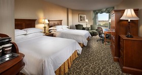 DoubleTree by Hilton Lisle Naperville