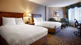 DoubleTree by Hilton Lisle Naperville