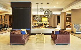 Sheraton Lisle Naperville Hotel
