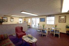 Americas Best Value Inn-litchfield