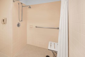 Baymont by Wyndham Litchfield