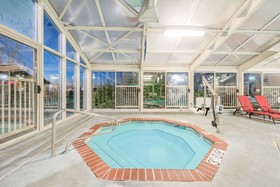 Baymont by Wyndham Litchfield
