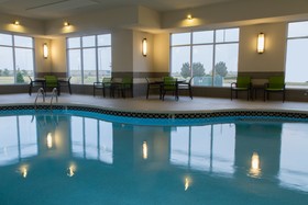 Holiday Inn Express & Suites Litchfield West