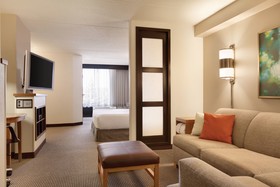Hyatt Place Lombard