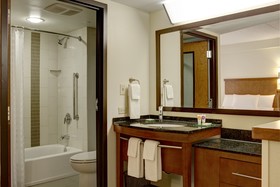 Hyatt Place Lombard
