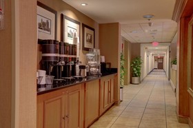 SureStay Plus Hotel by Best Western Chicago Lombard
