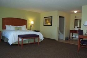 Hampton Inn Macomb