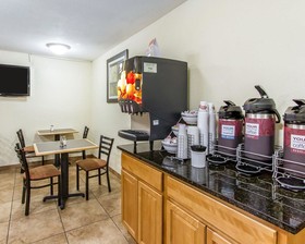 Quality Inn